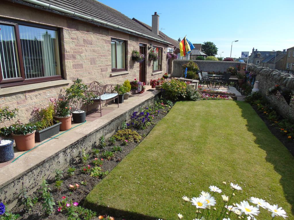 Jomarnic B&B Lossiemouth Exterior foto